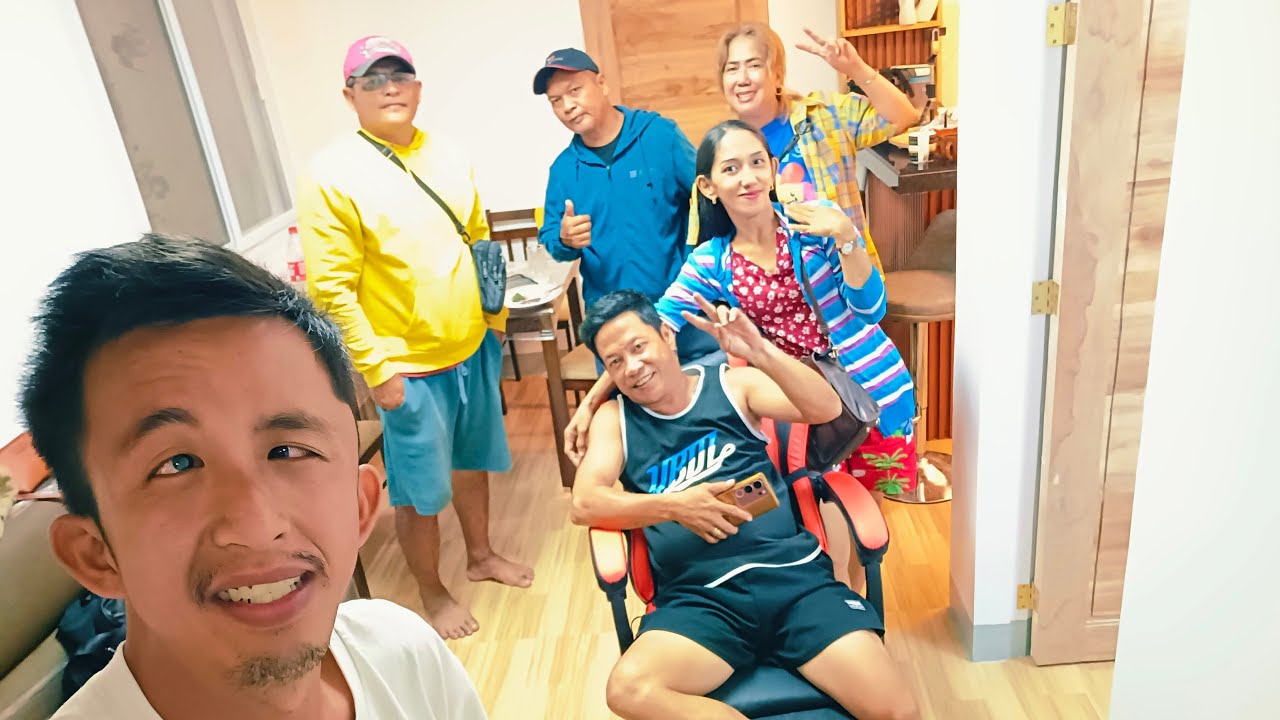 MAY DUMATING NA GAMIT SA DREAM HOUSE NI MR. J