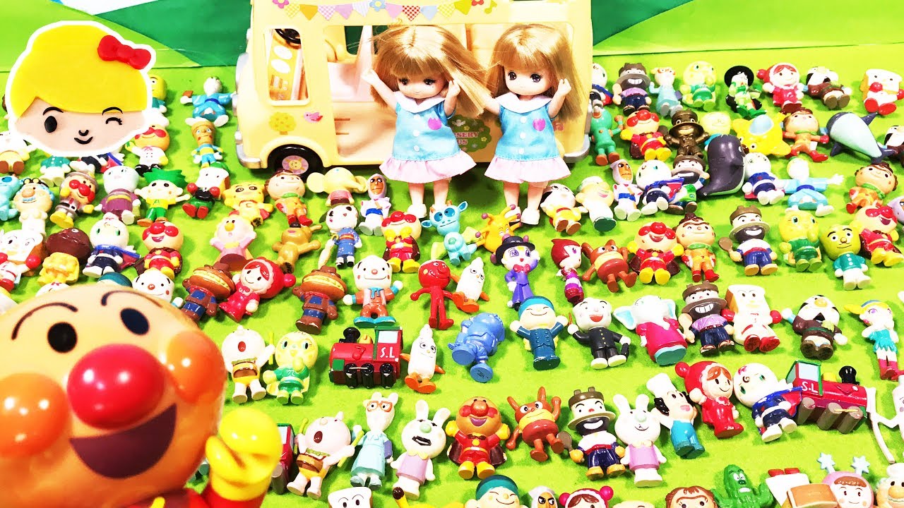 アンパンマン ギューギューバス はたらくくるま 人形を幼稚園バスにつめちゃえ！ミキちゃん、マキちゃん、何人乗れたかな？ ❤ リカちゃん シルバニア おもちゃ 絵本 トイ キッズ アニメ みーちゃんママ