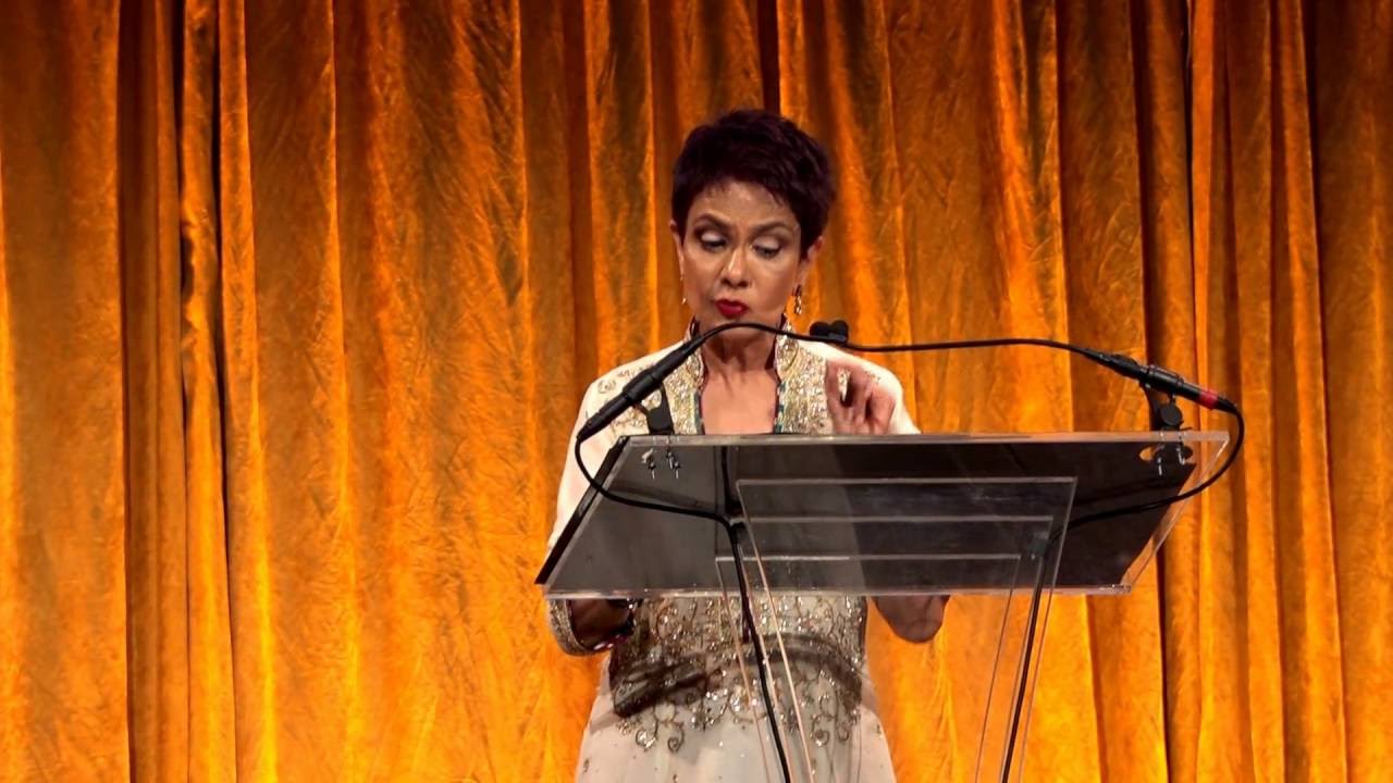 Dr. Azra Raza honored at the Annual DIL Gala