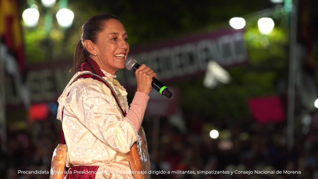 Encuentro con militantes y simpatizantes de Morena enZitácuaro, Michoacán.