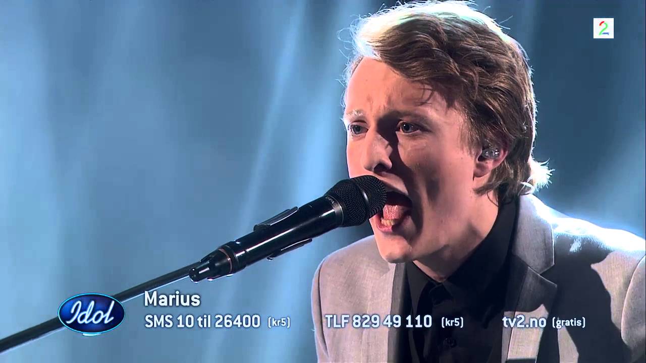 Marius Samuelsen sings 