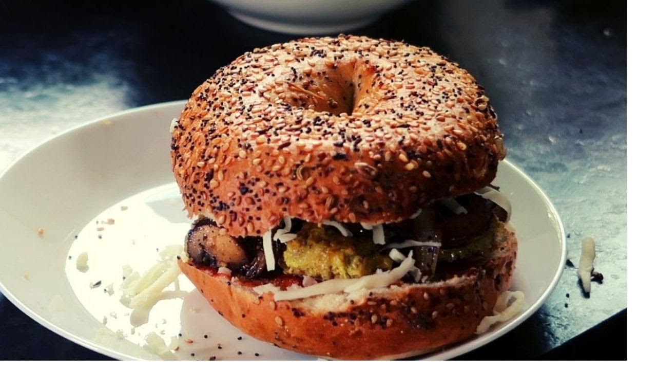 Breakfast Bagel Sandwich | Brunch Recipe | Easy Breakfast | Bagel Recipe
