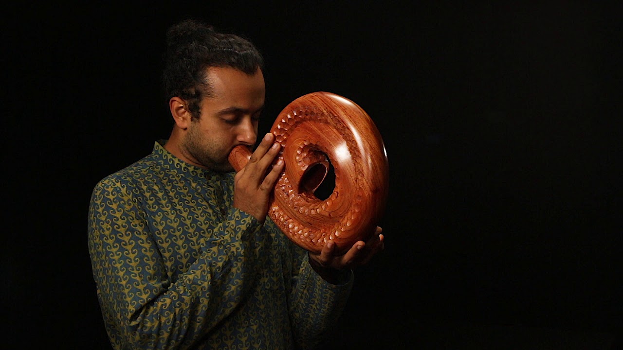 Spiral Didgeridoo &ndash; Ancient Australian Tribal Sound | SVARAM Interpretation