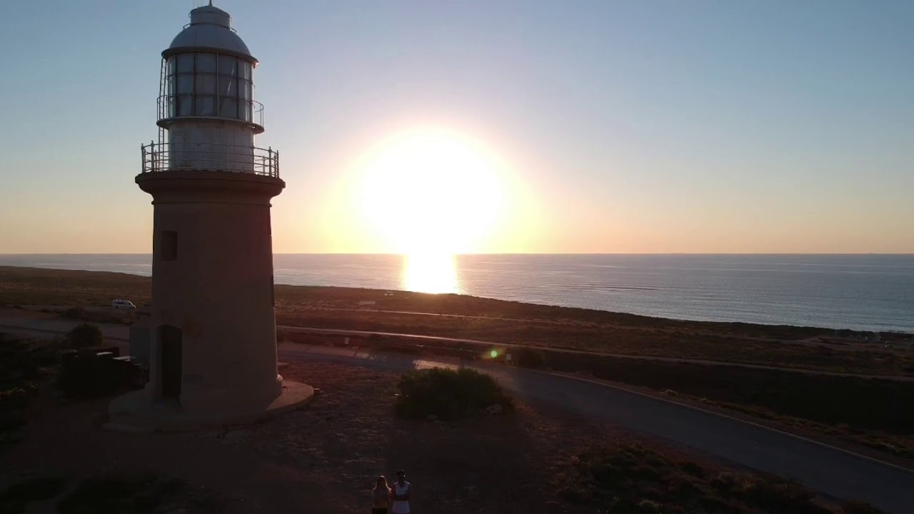 The beautiful coral coast highlights Western Australia