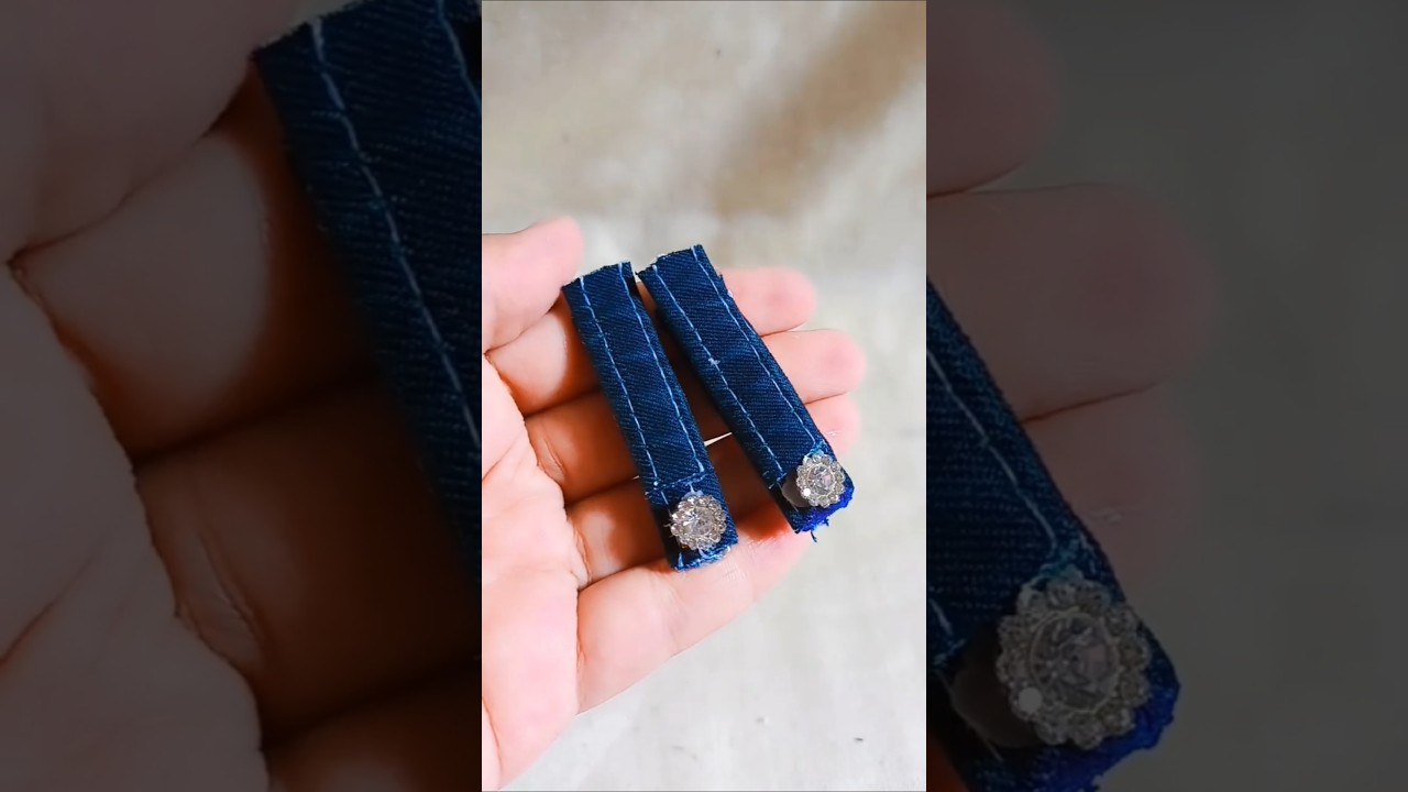 Diy denim hair clips..#youtuber #youtubeshorts #diy #craft #trending #handmade #hairclip