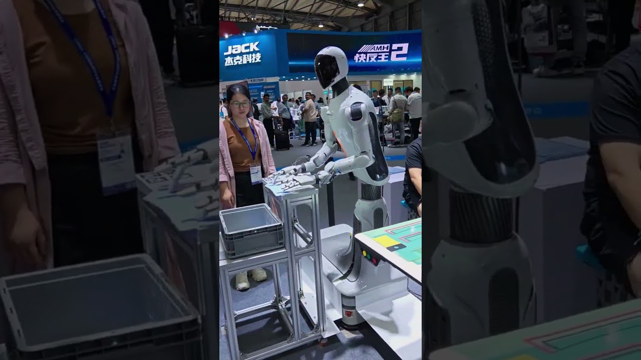 2025CISMA Exhibition,  Automated Sewing Robot，Shocking news is coming! #sewing #machine  #robot