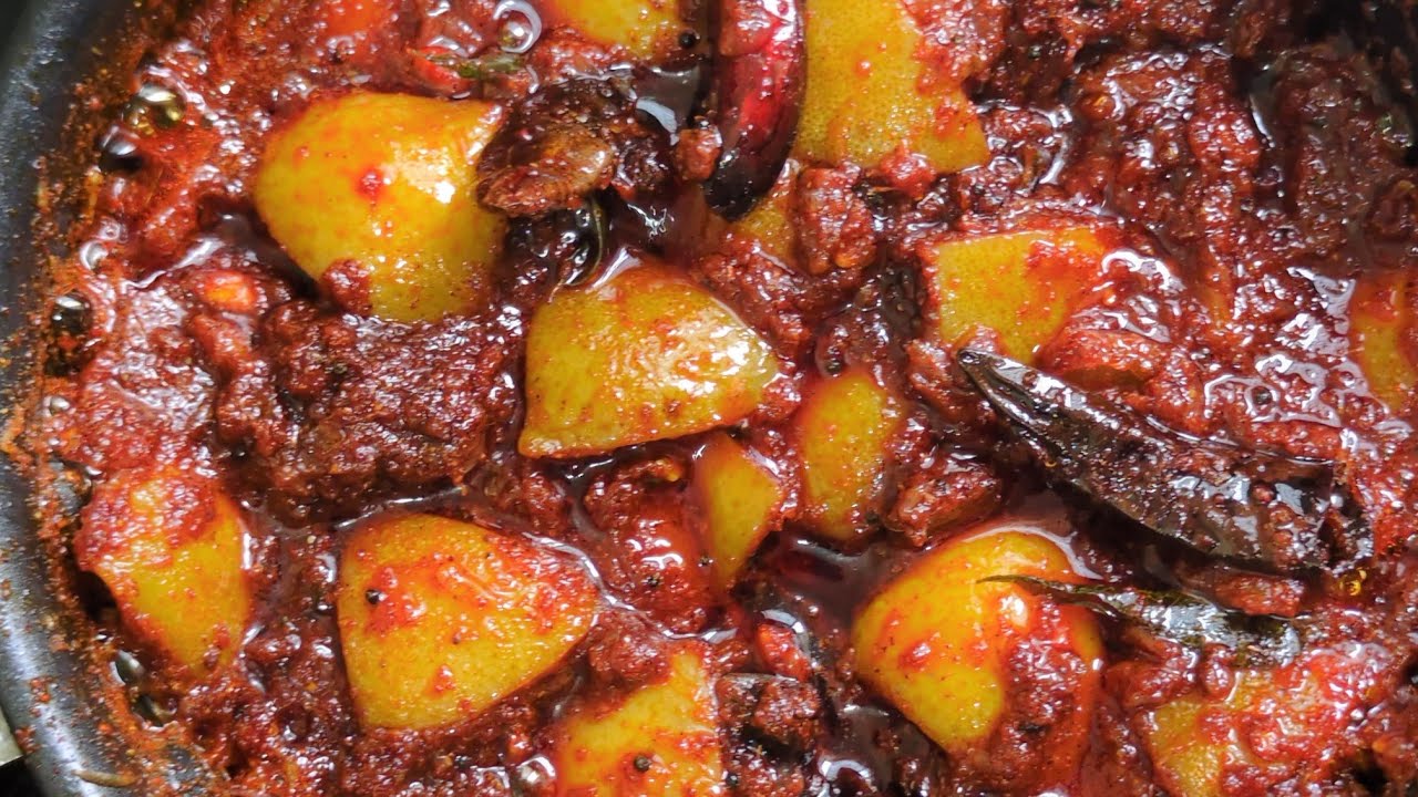Lemon Pickle | Yelumichai Oorukai