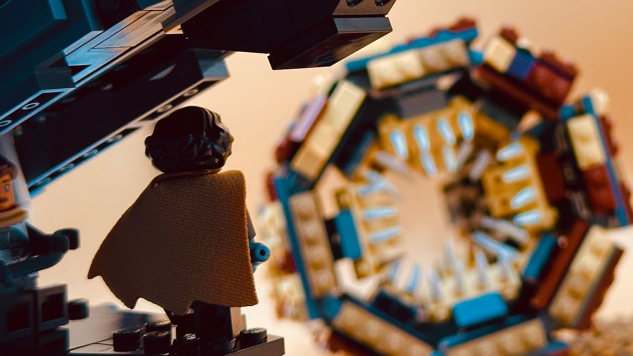 Lego Dune Worm Attack Stopmotion