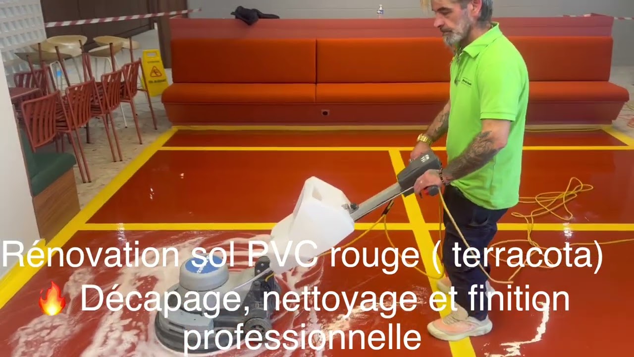 Rénovation sol PVC rouge(Terracota) 🔥 Décapage, nettoyage et finition professionnelle
