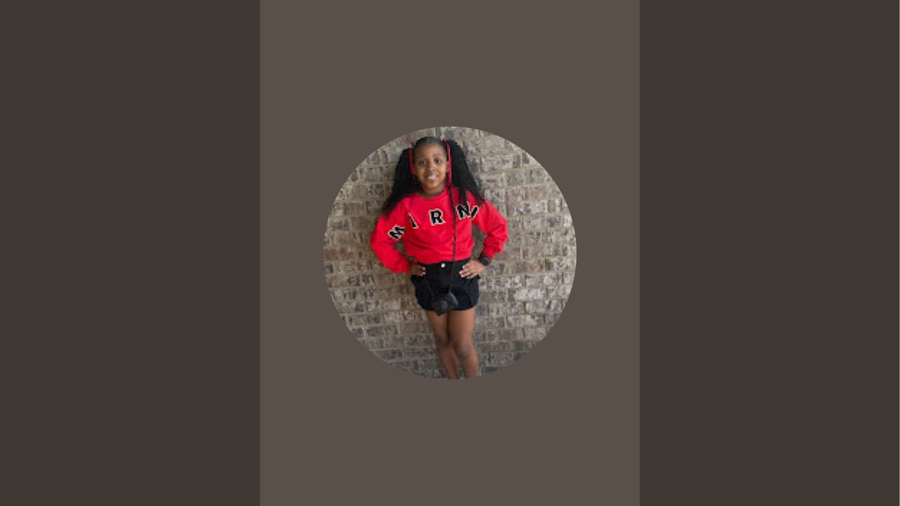 Fly kid Paisley is live! Hey yall butt cakes review