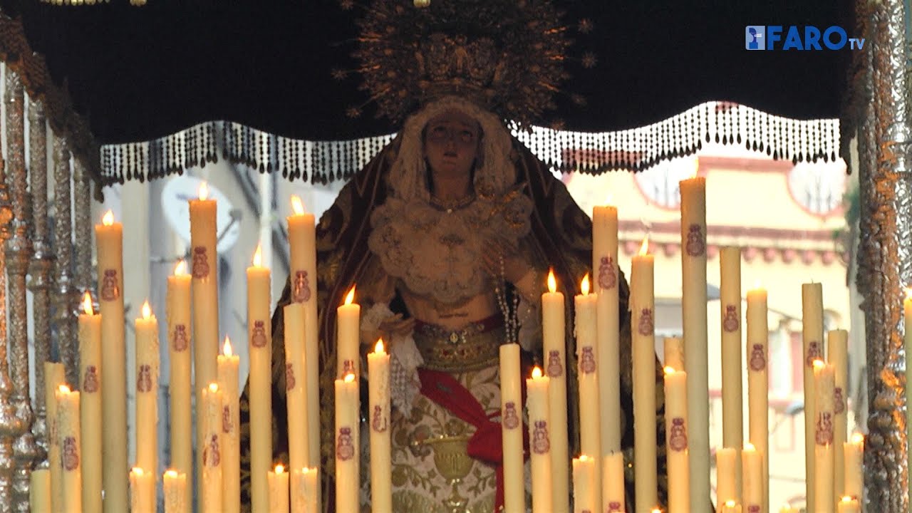 'Los Remedios' vuelve a procesionar con solemnidad - Semana Santa Ceuta 2016