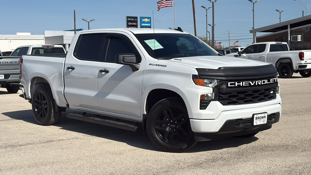 2024 Chevrolet Silverado 1500 Custom Del Rio, Eagle Pass, Uvalde, Laredo, San Antonio TX