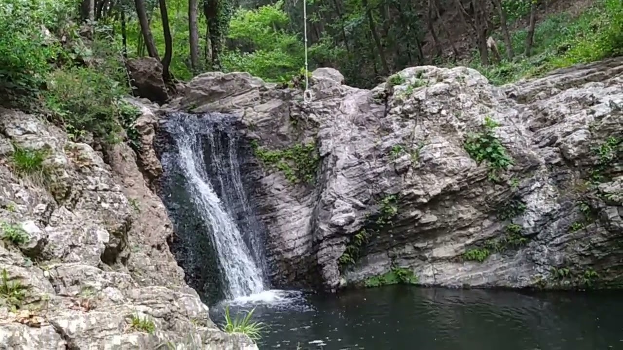 DOM 24 4 22  LE CASCATE DEL FOSSO DEL NORCINO DI MONTE TOSTO E LE GALERACCE VICINO CERVETERI.