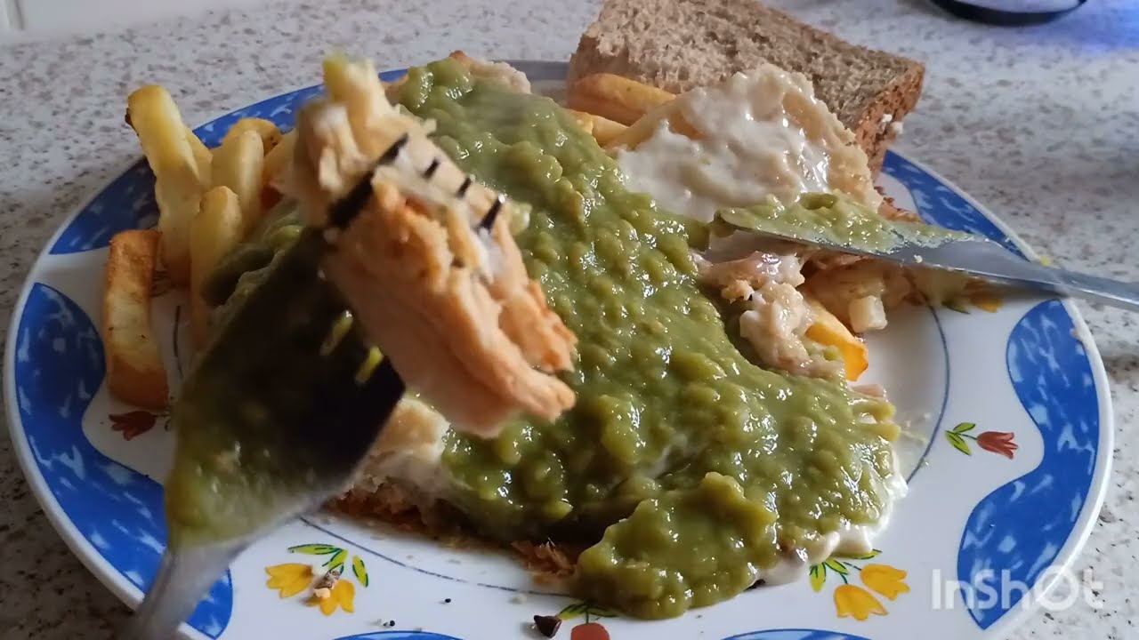Potato Brie Onion Pie Chips Mushy Peas Meal Tasty 