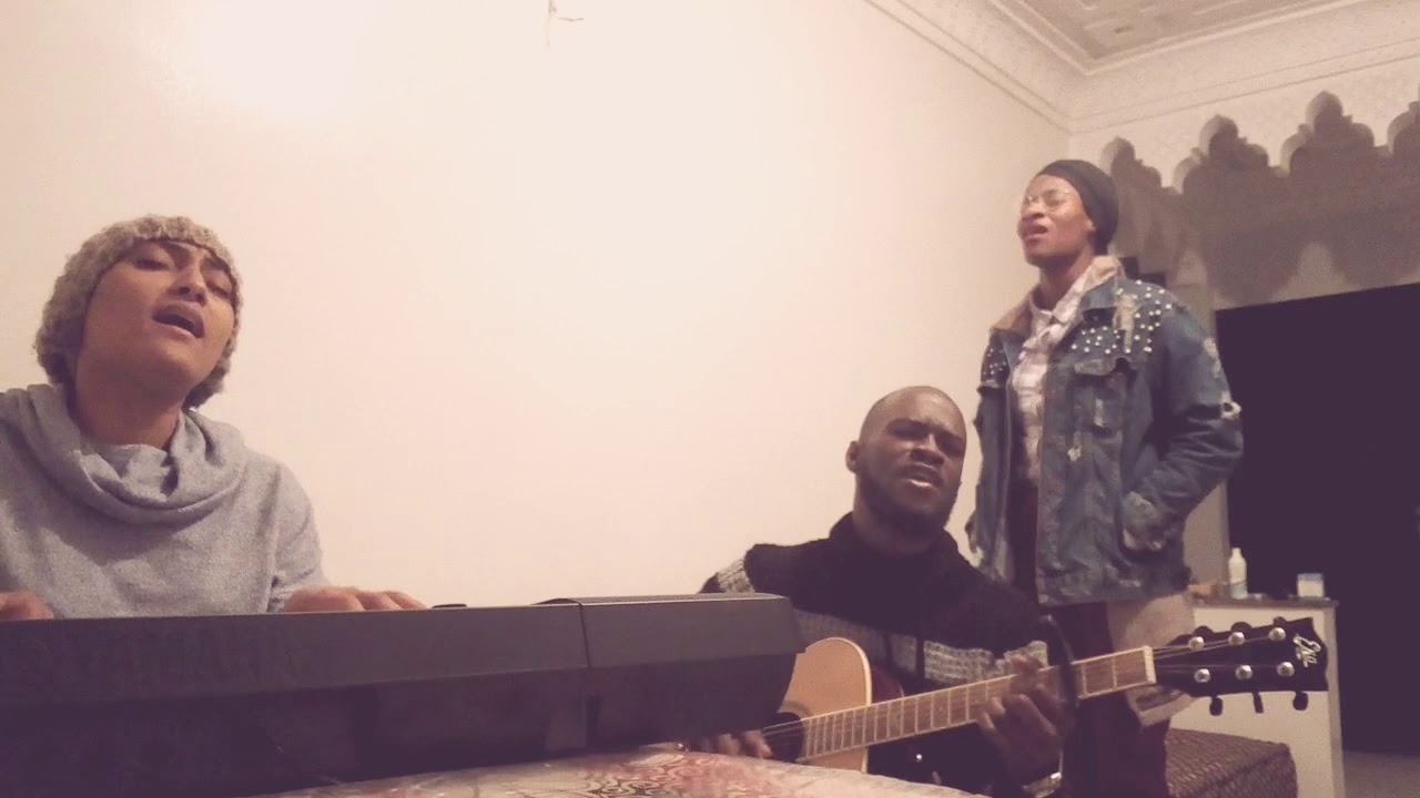 Dena Mwana-Saint Esprit