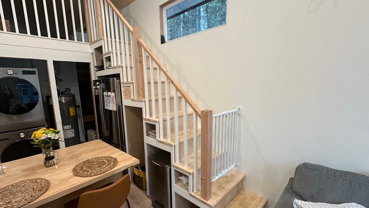 Tiny House Part 28 (The Staircase!!)
