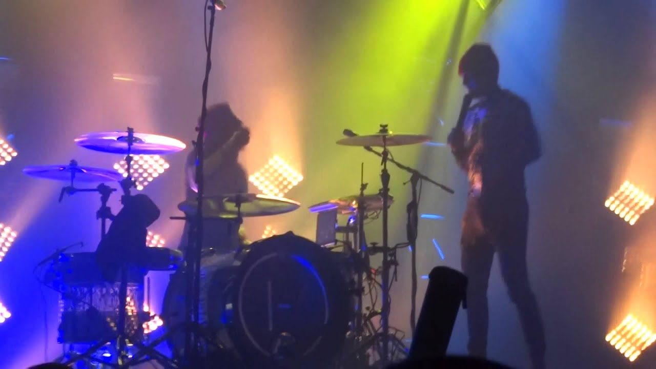 Twenty One Pilots - Migraine - Birmingham Institute - 09.11.15
