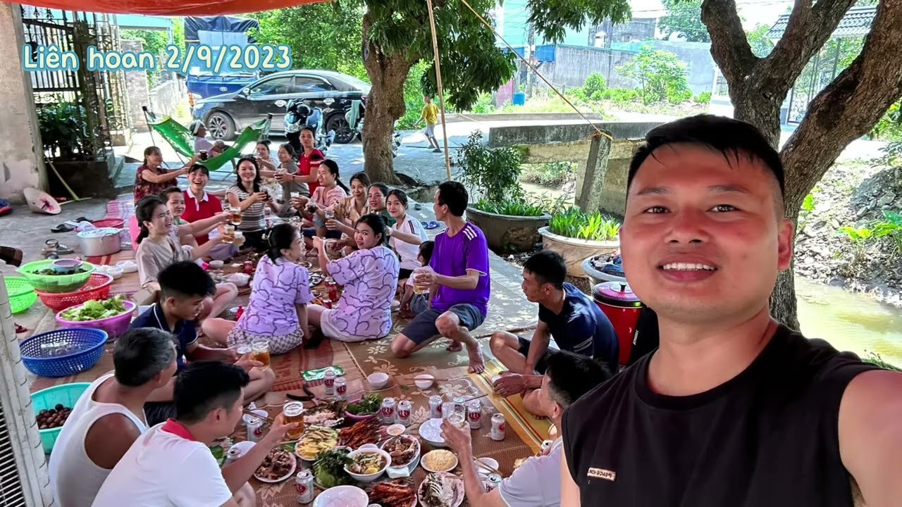 Tất niên gia đình