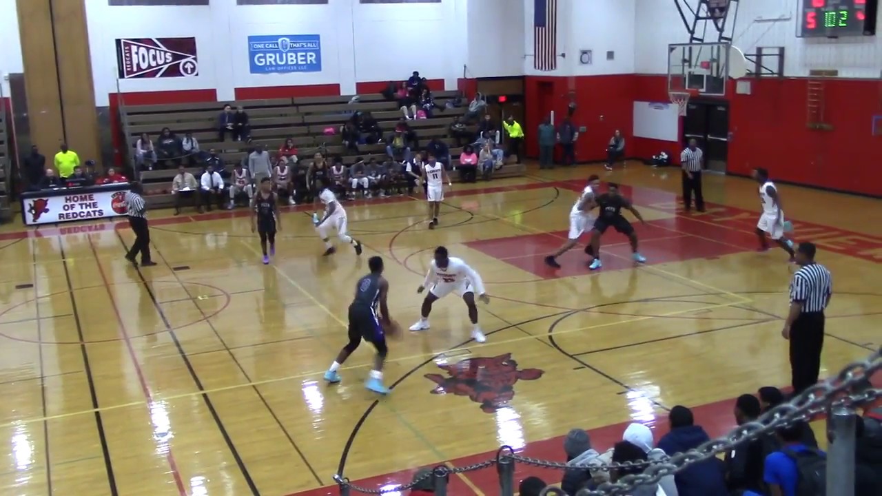 2017-2018 Milwaukee Bradley Tech (77) vs Milwaukee Bay View(68) Boys Basketball