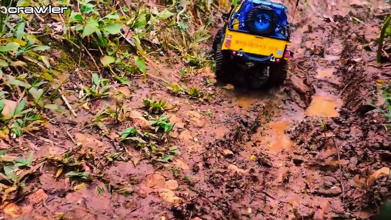 This RC Truck Carries a FULL LOAD Through Extreme Mud… UNSTOPPABLE!,Team 9