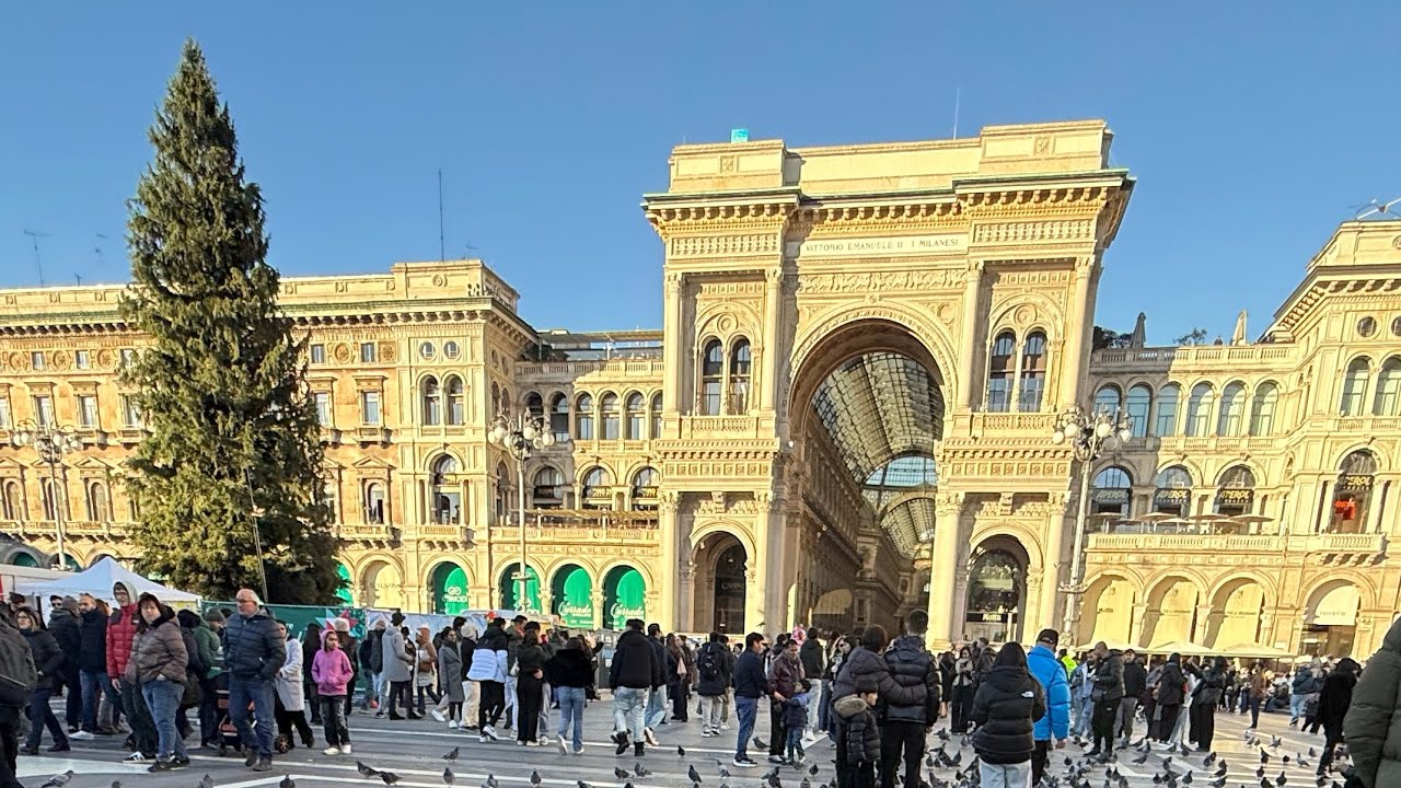 26 Italy: Milan Part 1 - Center City Winter 2025