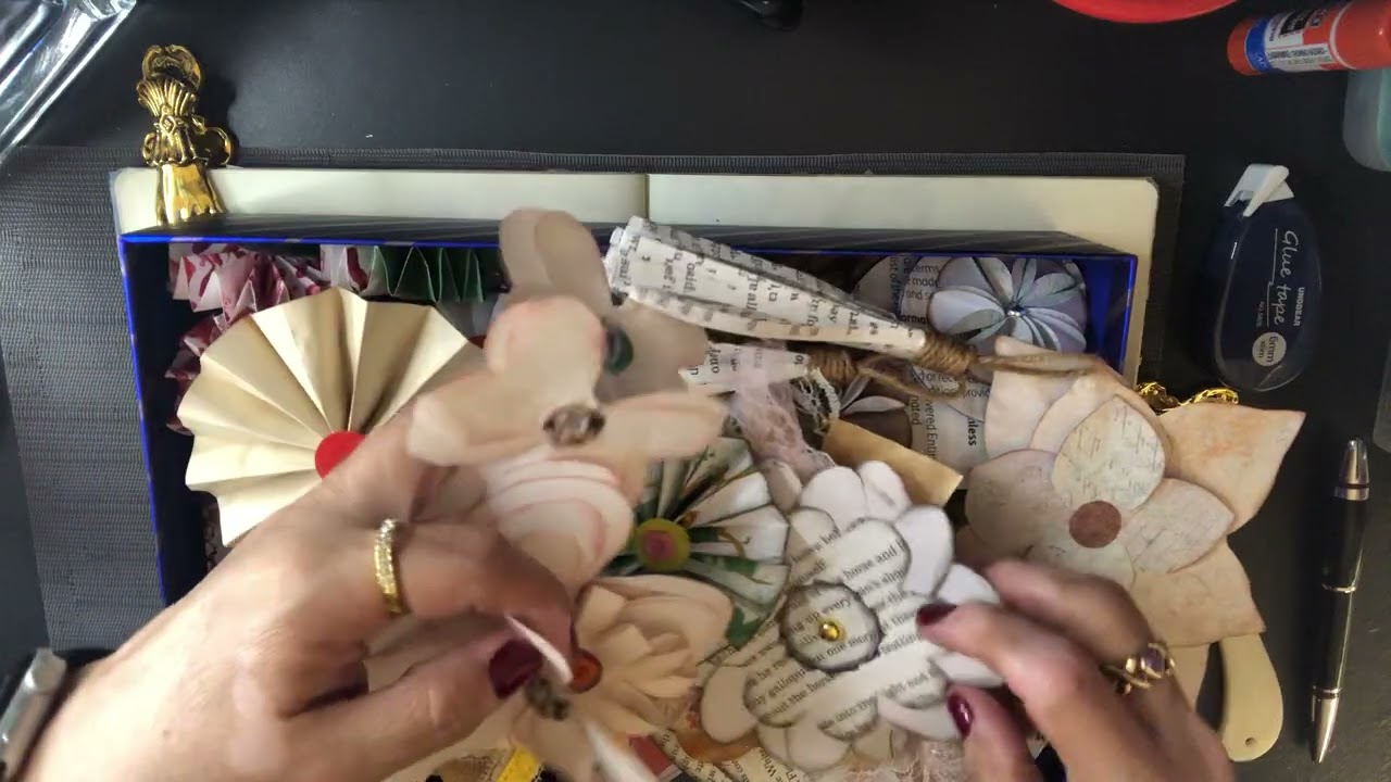 ASMR SCRAPBOOKING JUNK JOURNAL COLLAGE 