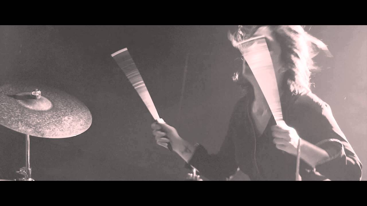 Moaning Cities - Roots & Roses