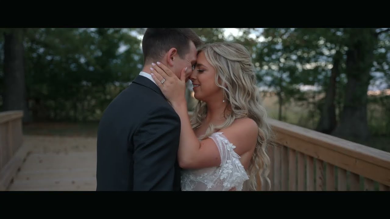 Fall Wedding at The Sixpence: Sarah + Logan