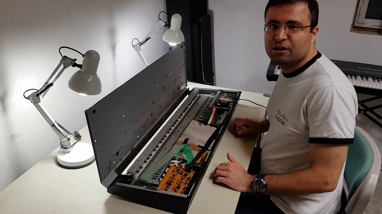 Roland U-20 Problem and Repair Part 1 of 3