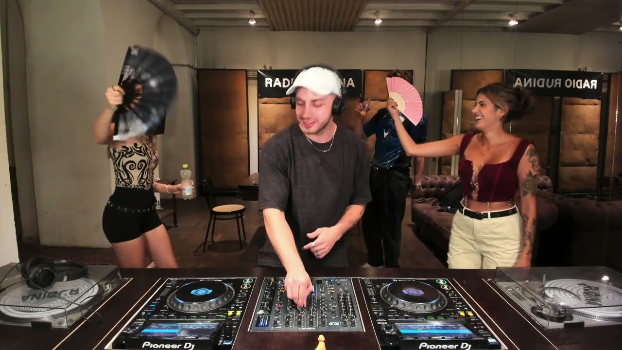 Arman John | Radio Rudina
