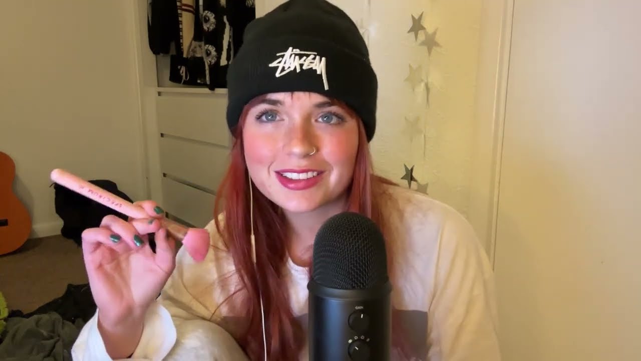 ASMR DICIENDO SUS NOMBRES ❤️