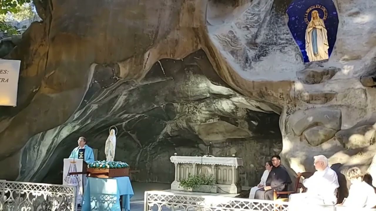 Día 6. María, Puente entre la Esperanza y los jóvenes.
