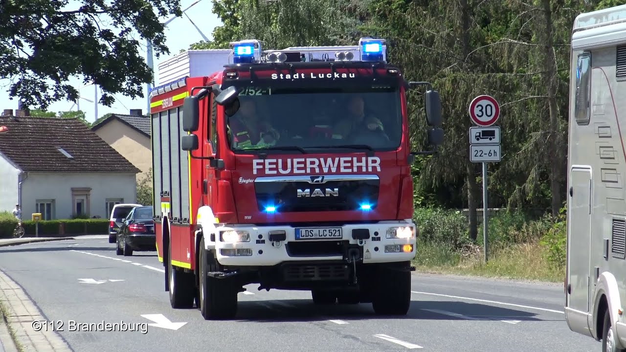 (Verkehrsunfall) RW und LF der FF Luckau auf Einsatzfahrt