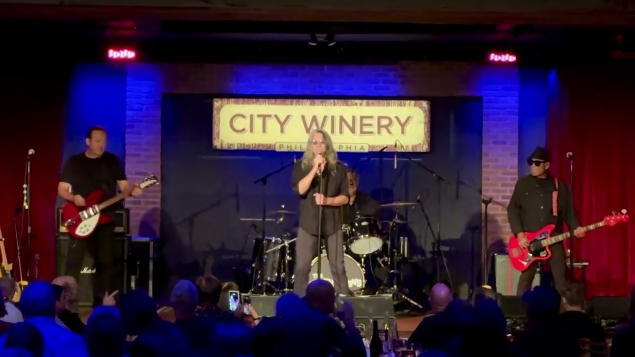 THE SMITHEREENS with guest vocalist John Cowsill at City Winery Philadelphia, June  6, 2025.
