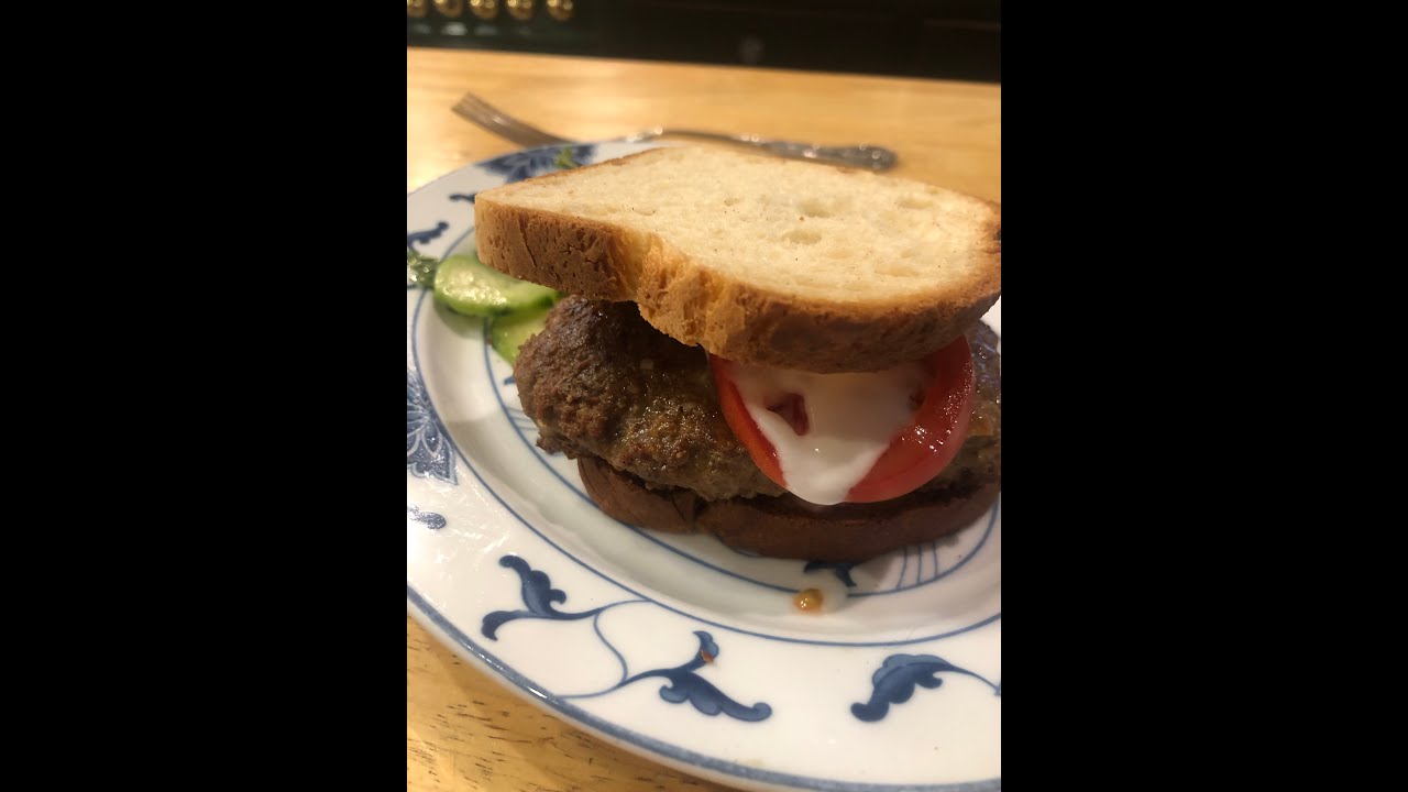 Easy and amazing Moroccan Lamb Kofta Burgers