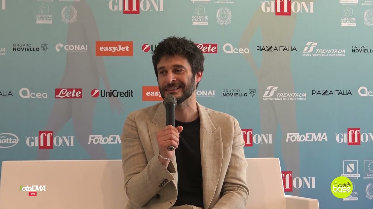 La mini press con Lino Guanciale