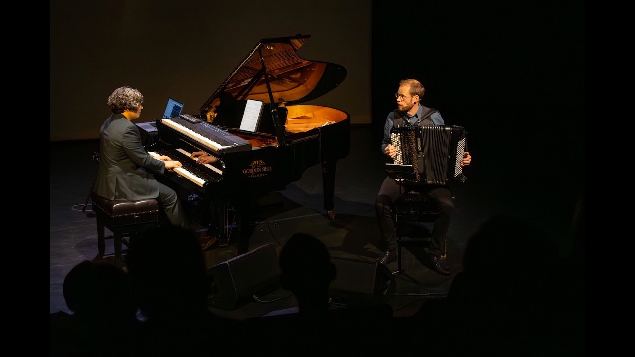 Neil Luck – 8.5 Traditional English Love Songs | Zubin Kanga and Andreas Borregaard
