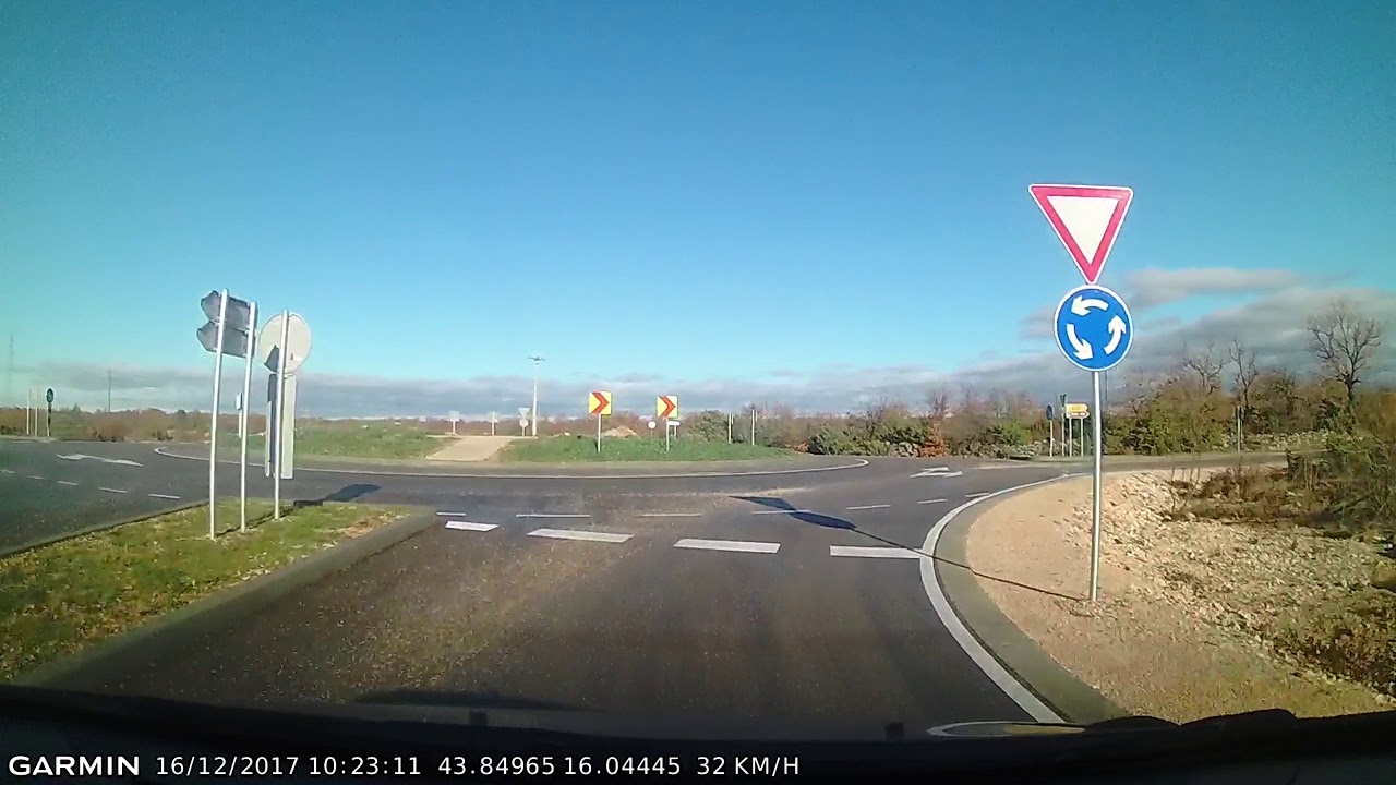 DRIVE #052: Čvrljevo-Unešić-Konjevrate-Oklaj-Kistanje (Croatia) (timelapse 4x) *Read Description*