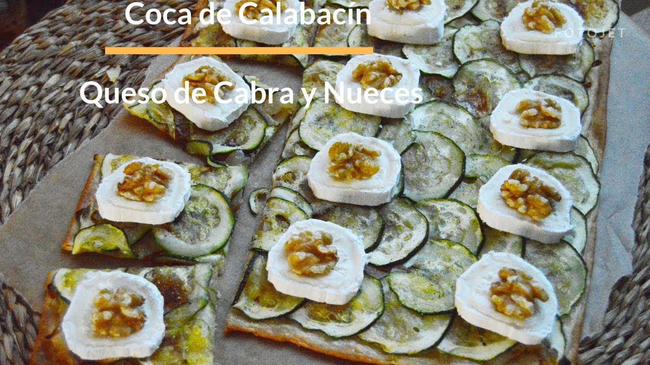 Coca de Calabacín, queso de cabra y nueces