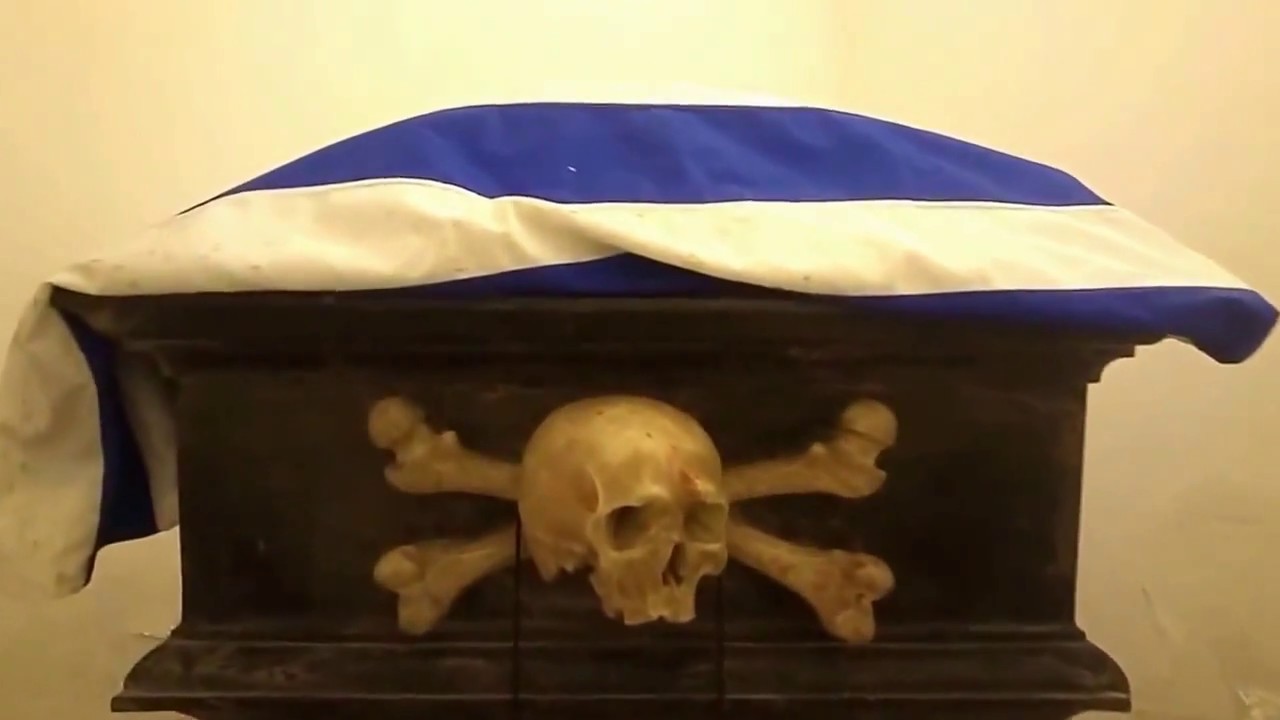 PANTEÓN NACIONAL. CEMENTERIO CENTRAL MONTEVIDEO - La Macana 