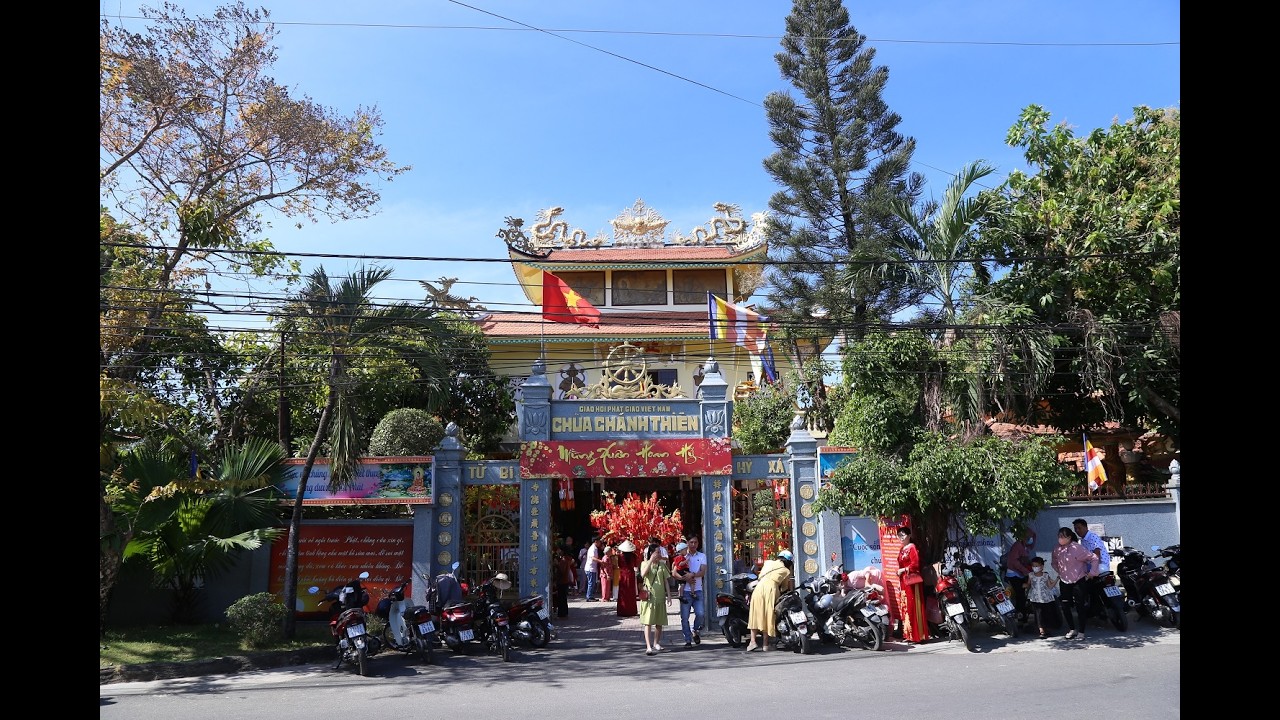 Lễ Phật đầu Xuân Bính Ngọ tại chùa Chánh Thiên - Long Hương | @ThichNhatDao #thichnhatdao  #tet