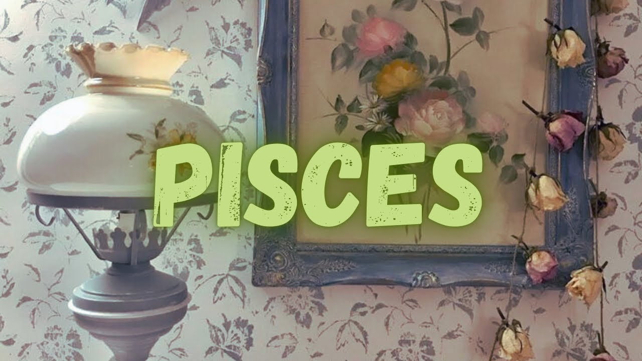 Рыбы, ваша нынешняя ситуация странная, и она становится только ещё страннее!!!😵‍💫 Всё взорвётся