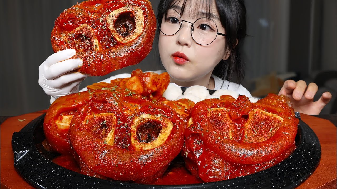 Жевательные пряные тушеные говяжьи ножки🔥Mukbang ASMR