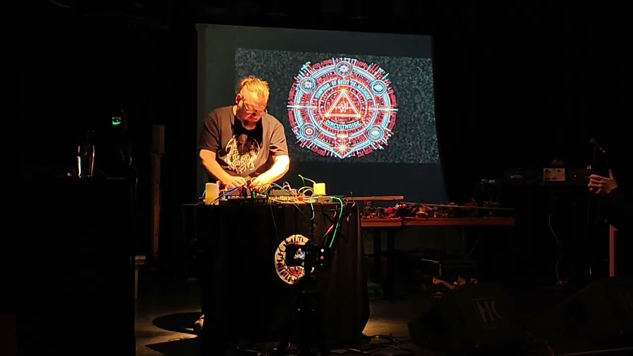 Klanglabyrinth im Exil Part 3 / 8