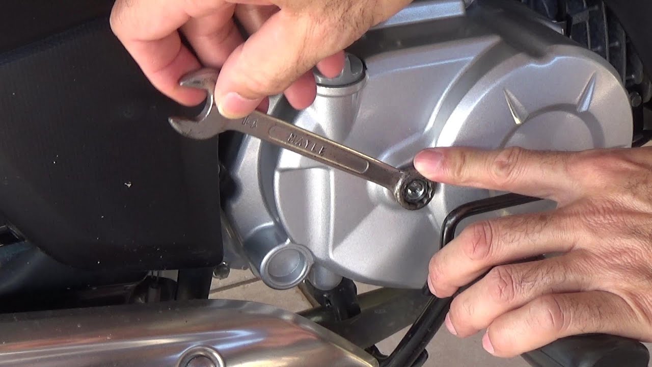 Como ajustar a embreagem secundaria da sua honda biz 110i 2018