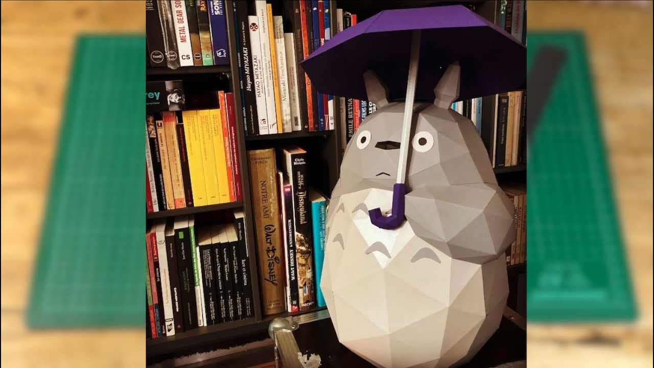 Montage du Totoro papercraft de chez DT Workshop