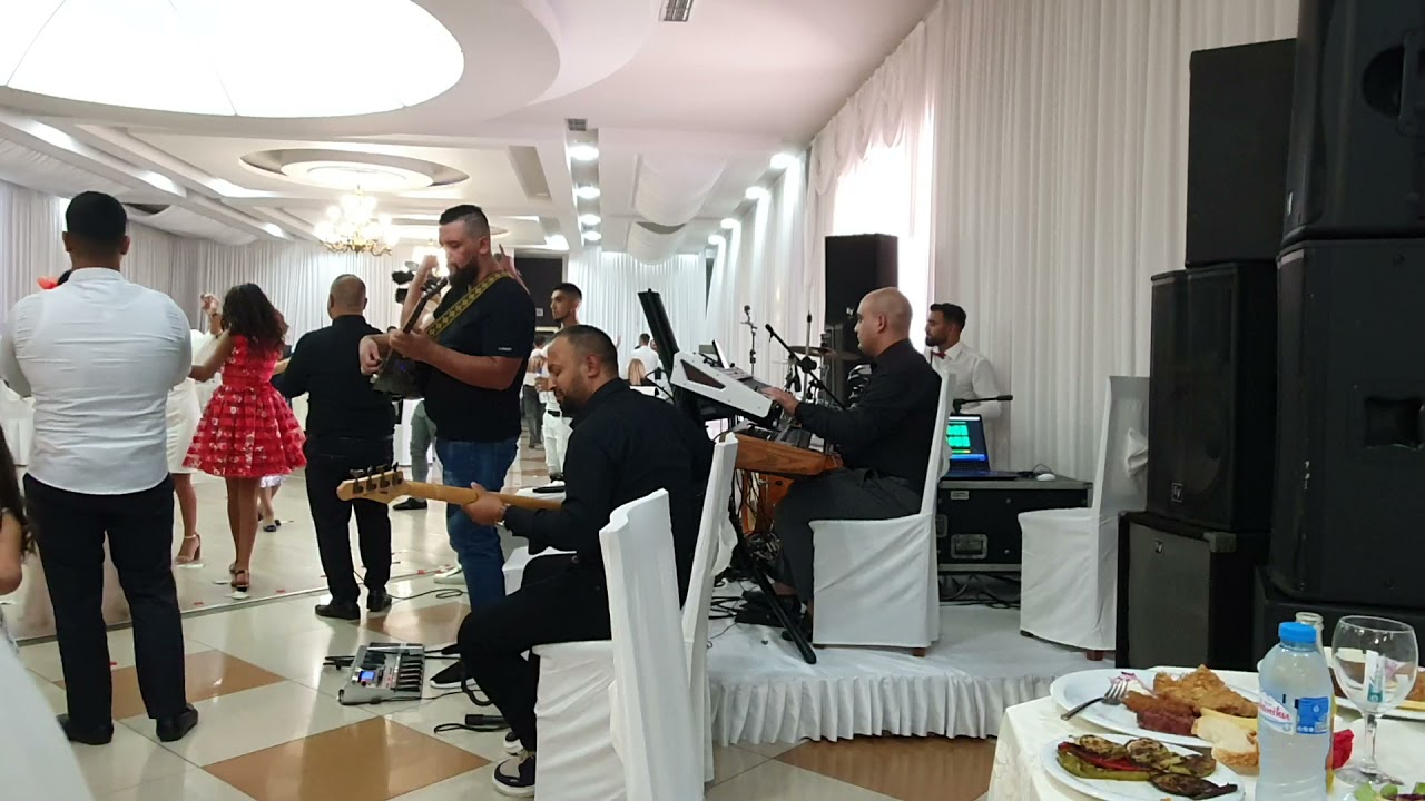 El - Band live..Zani Durrsit&Marjusi bomit..