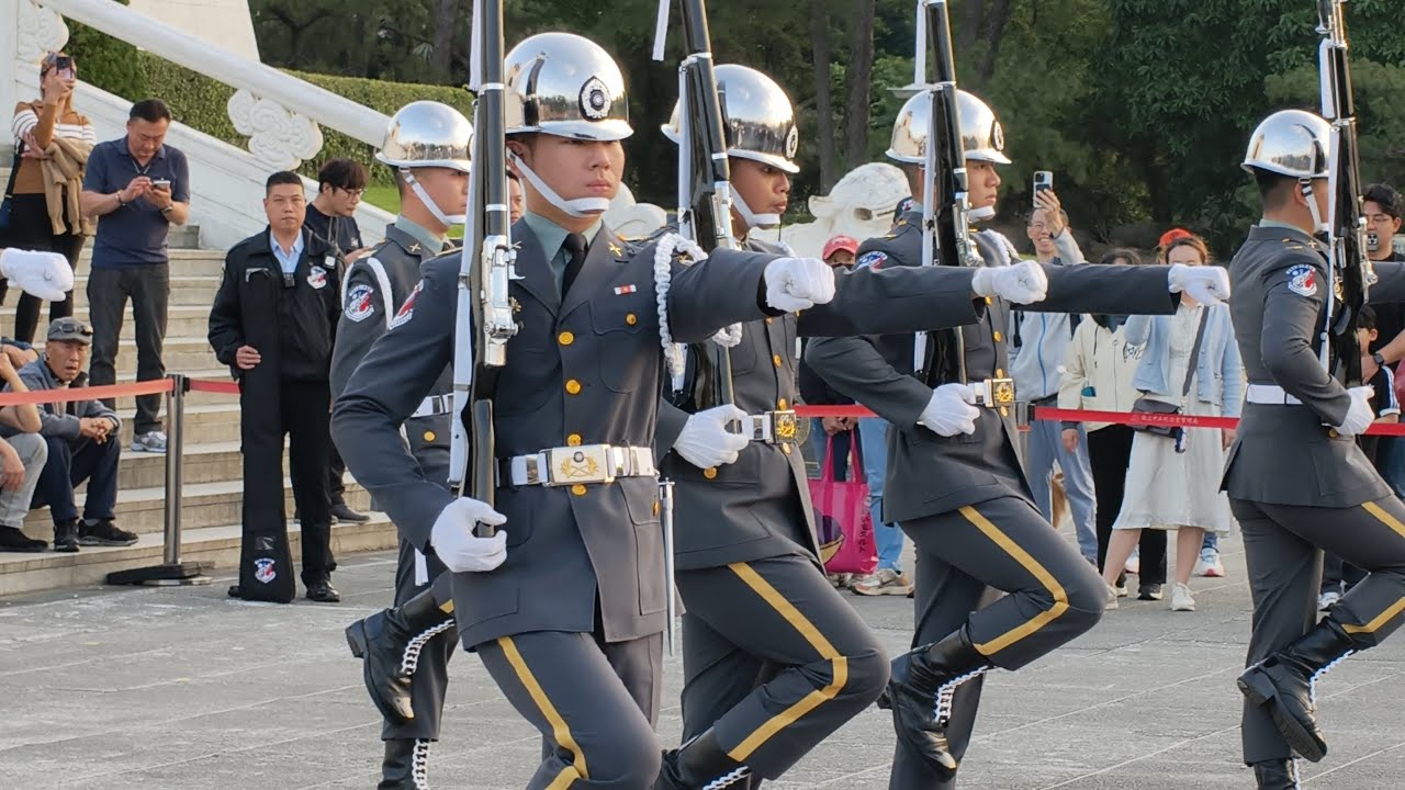 2026.01.15 中正紀念堂 陸軍儀隊 禮兵巡查、訓練展示及降旗典禮