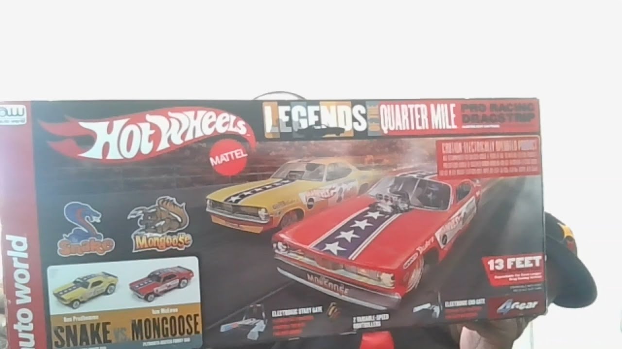Auto World Snake vs Mongoose Dragstrip!