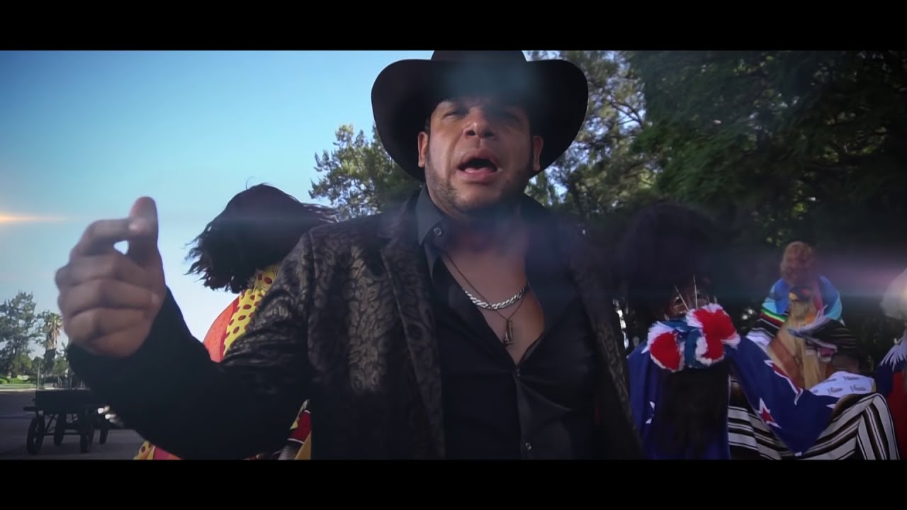 La Perra te va morder- Marco Flores y La Jerez